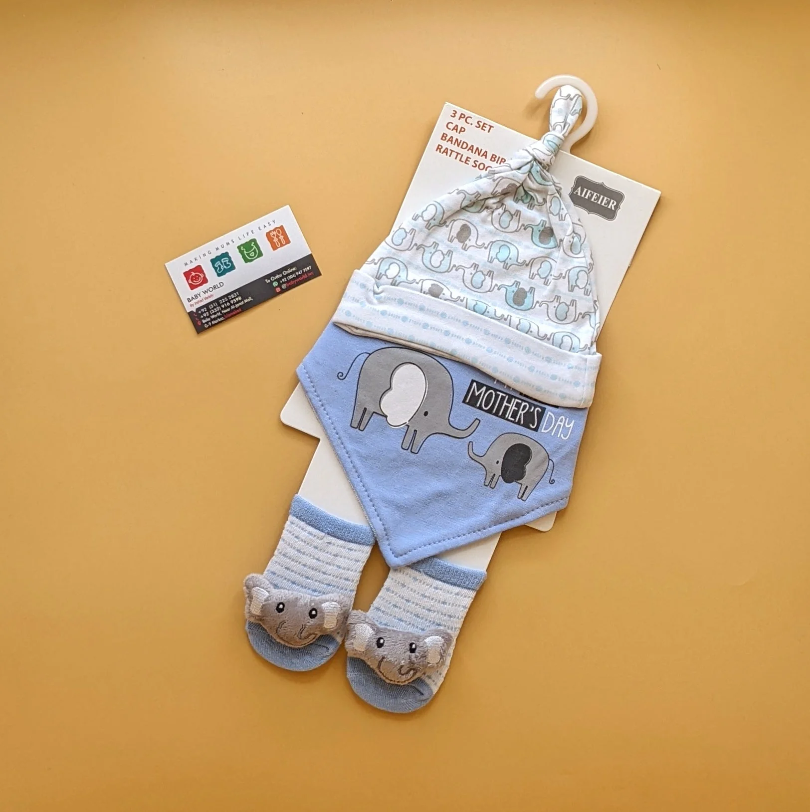 Cap, Bib & Booties Set - Image 10