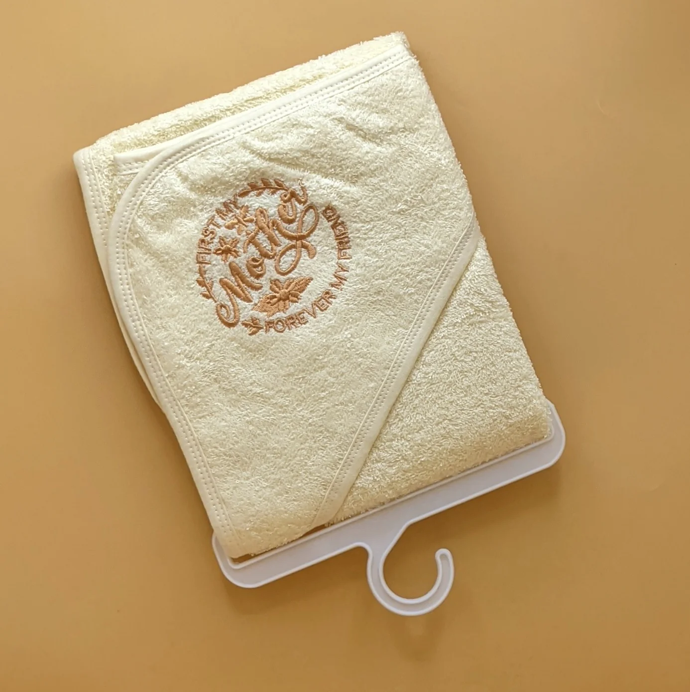 Hooded Bath Towel - Image 10