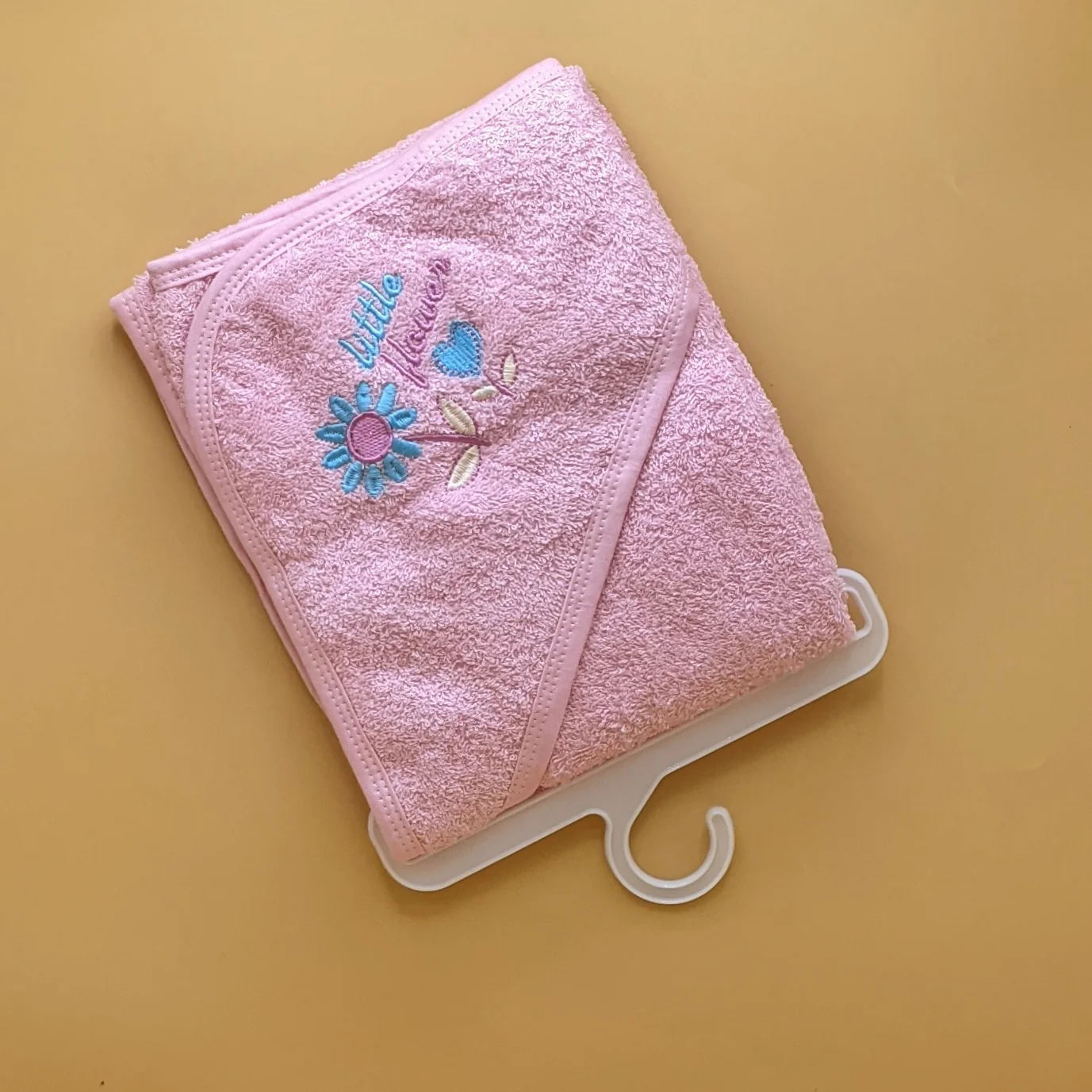 Hooded Bath Towel - Image 8