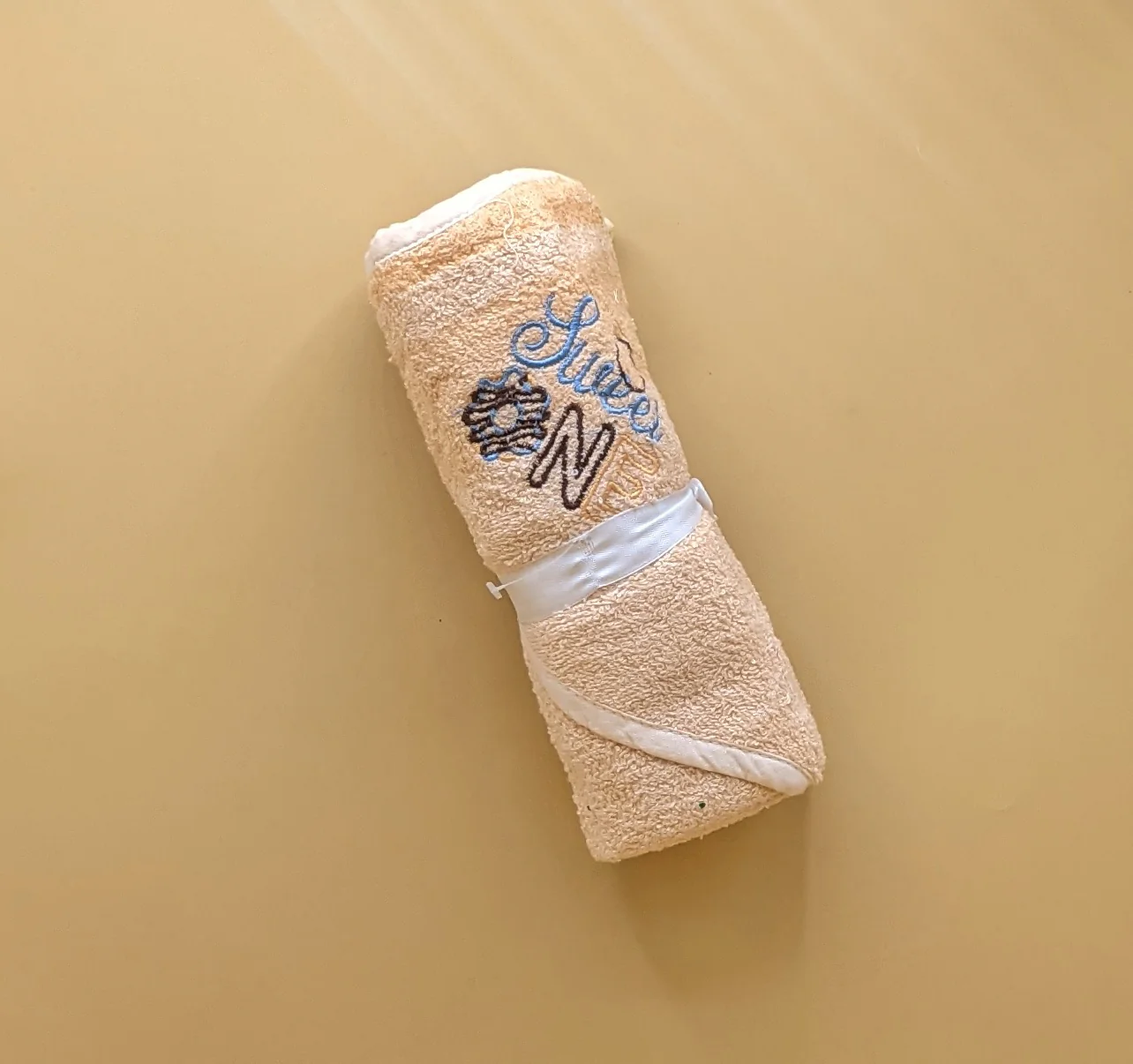 Hooded Bath Towel - Image 9